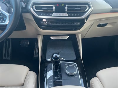 2022 BMW X4 xDrive30i