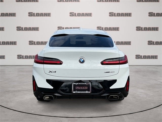 2022 BMW X4 xDrive30i