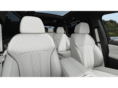 2026 BMW X7 M60i