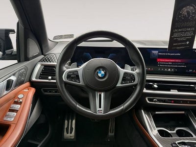 2024 BMW X7 M60i
