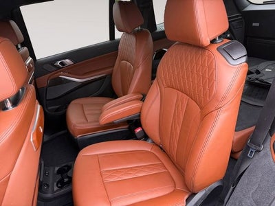 2024 BMW X7 M60i