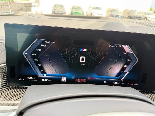 2027 BMW X7 M60i