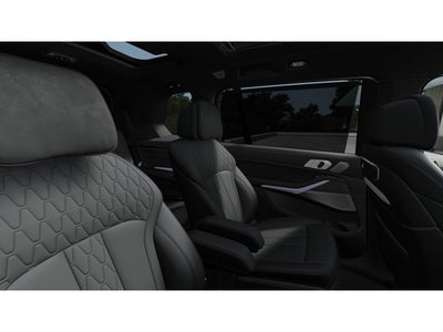 2027 BMW X7 M60i