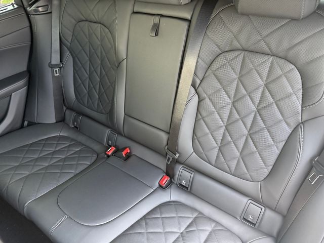2027 BMW X6 Base