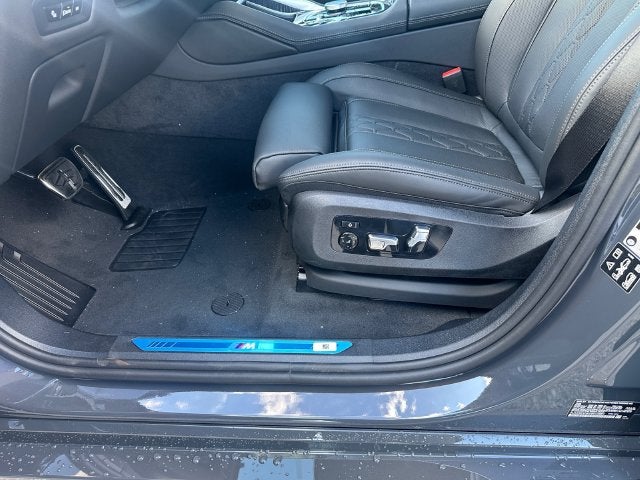 2027 BMW X6 xDrive40i