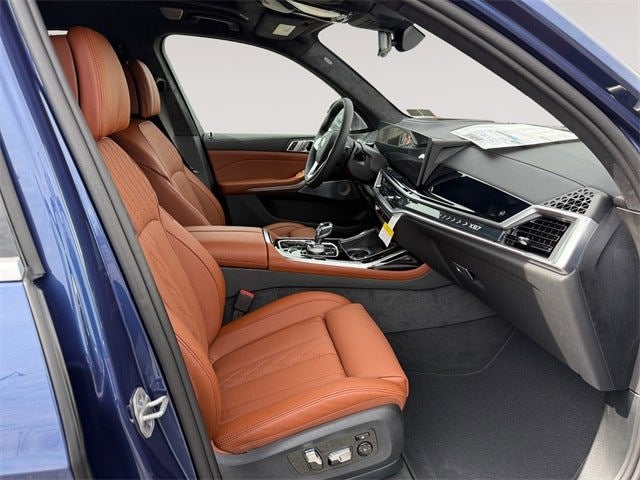 2026 BMW X7 ALPINA XB7