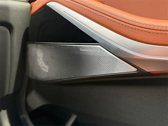 2026 BMW X7 ALPINA XB7