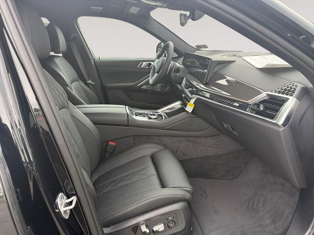 2027 BMW X6 M60i