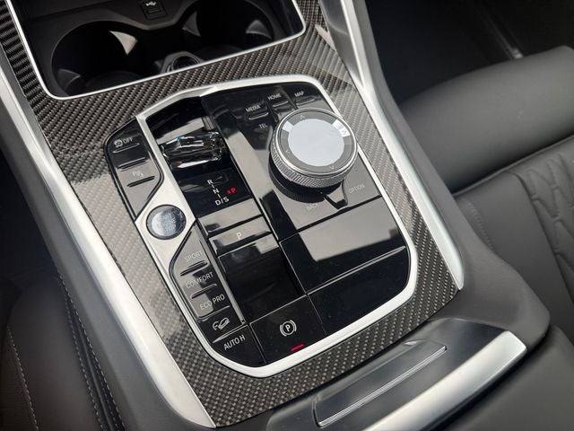 2027 BMW X6 M60i