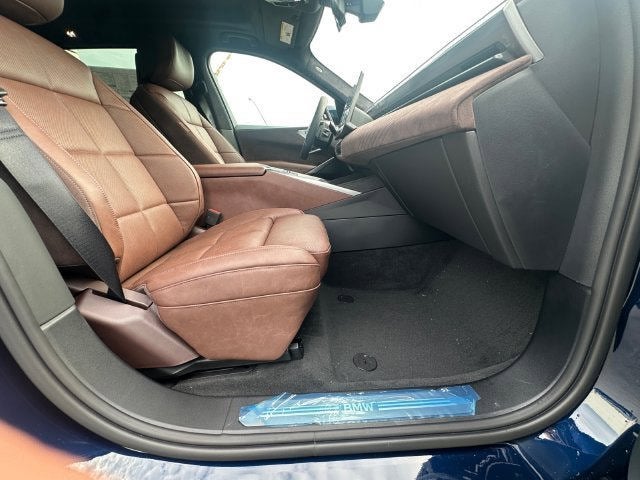 2027 BMW X5 40 xDrive