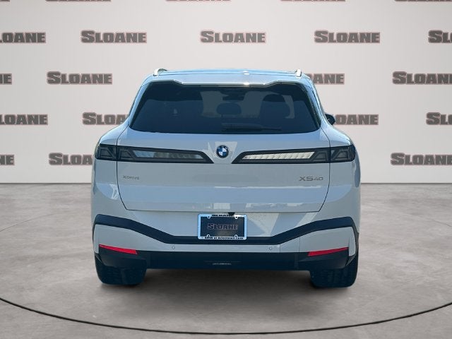 2027 BMW X5 40 xDrive