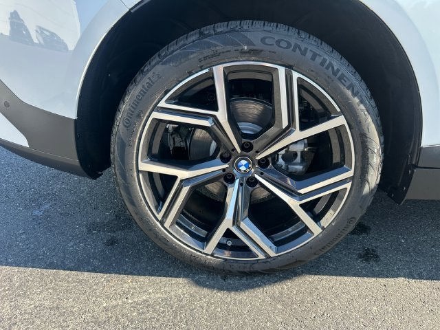 2027 BMW X5 40 xDrive