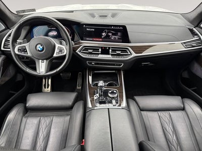 2021 BMW X7 M50i