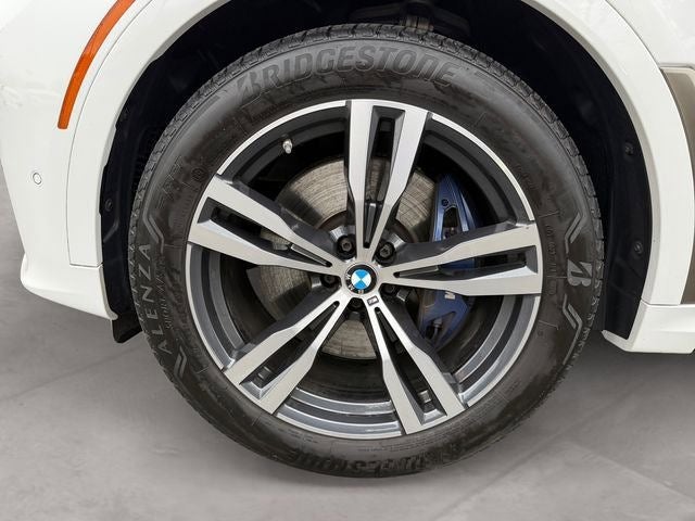 2021 BMW X7 M50i
