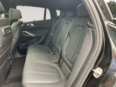2022 BMW X6 xDrive40i