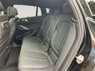 2022 BMW X6 xDrive40i