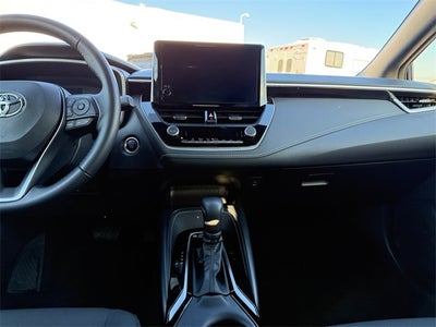 2025 Toyota Corolla Hatchback SE