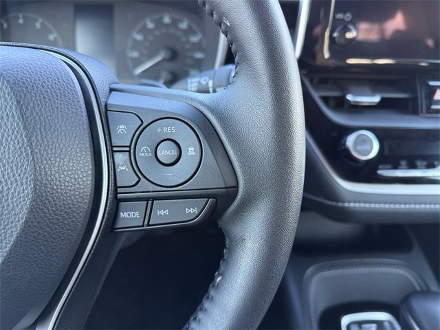 2025 Toyota Corolla Hatchback SE