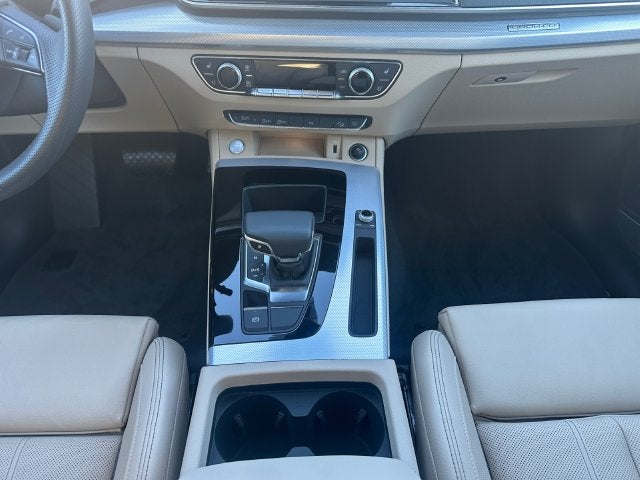 2024 Audi Q5 45 S line Premium quattro
