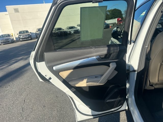 2024 Audi Q5 45 S line Premium quattro