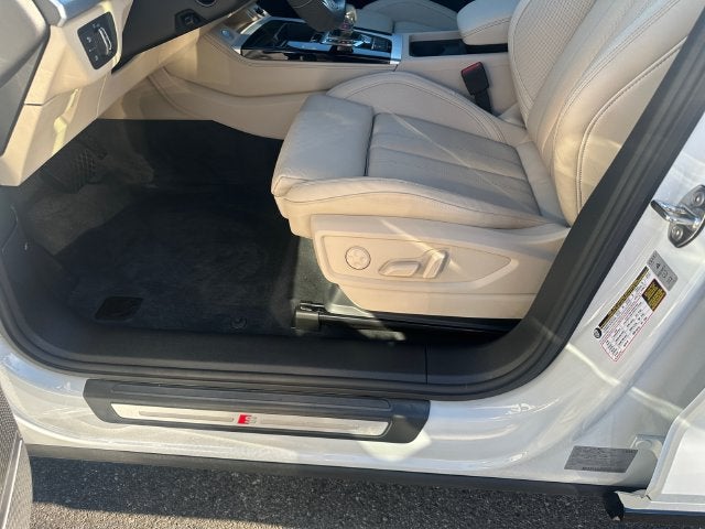 2024 Audi Q5 45 S line Premium quattro
