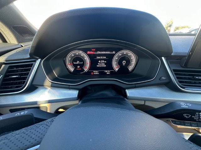 2024 Audi Q5 45 S line Premium quattro
