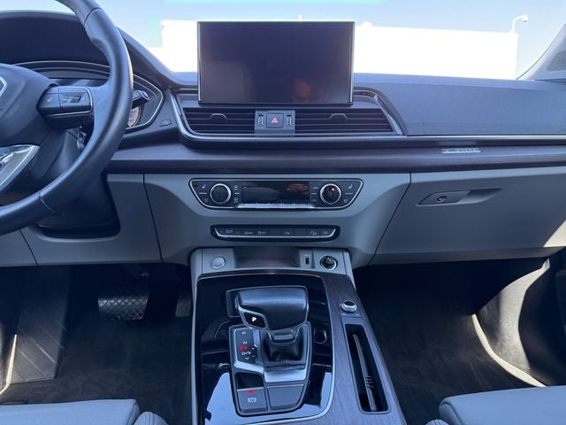 2022 Audi Q5 45 S line Premium quattro