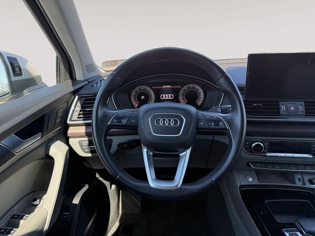 2022 Audi Q5 45 S line Premium quattro