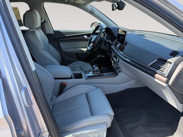 2022 Audi Q5 45 S line Premium quattro