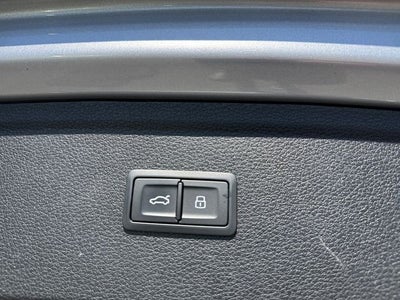 2022 Audi Q5 45 S line Premium quattro