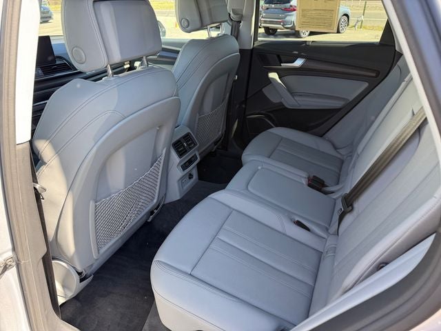 2022 Audi Q5 45 S line Premium quattro