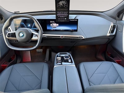 2025 BMW iX xDrive50