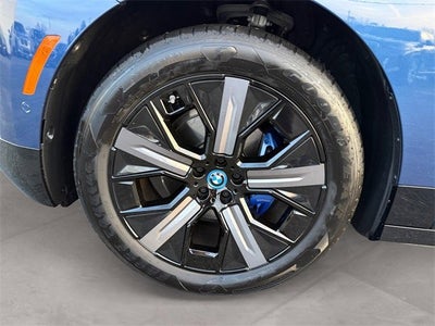 2025 BMW iX xDrive50