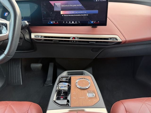 2024 BMW iX xDrive50
