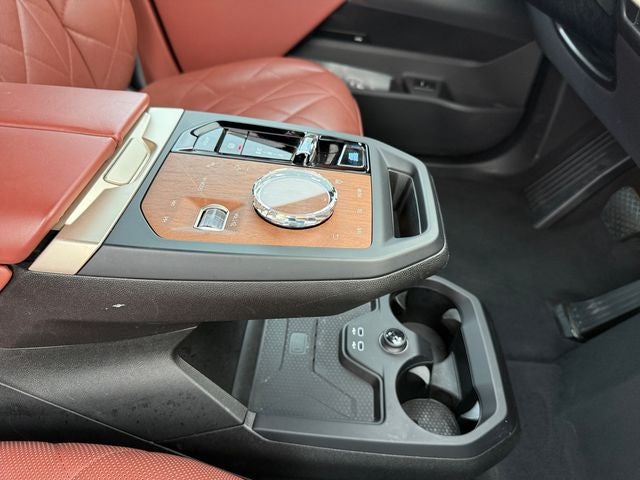 2024 BMW iX xDrive50