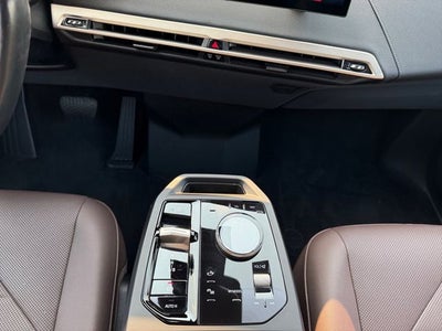 2024 BMW iX xDrive50