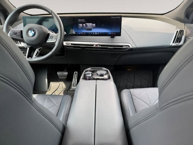 2026 BMW iX xDrive60