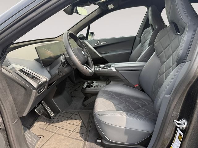 2026 BMW iX xDrive60