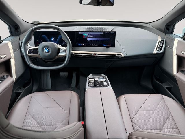 2026 BMW iX xDrive60