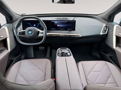 2026 BMW iX xDrive60