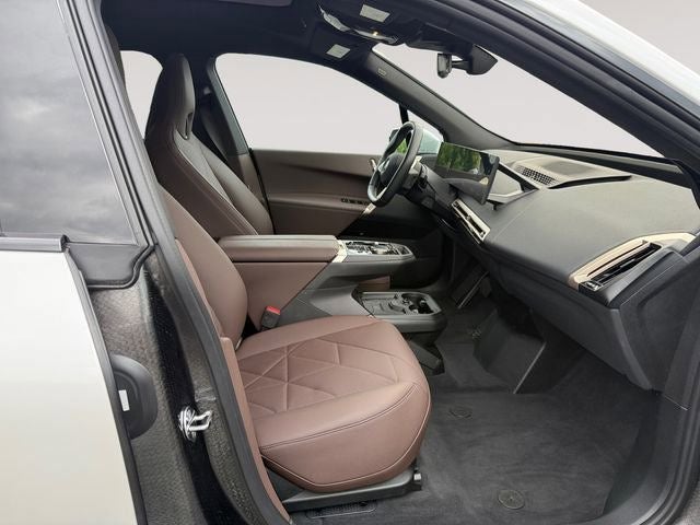 2026 BMW iX xDrive60