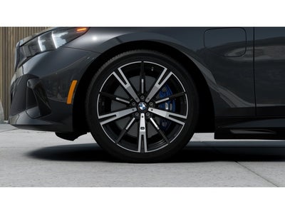 2027 BMW 550e 550e xDrive