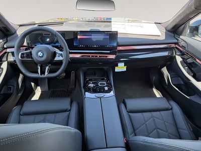 2027 BMW 550e Base