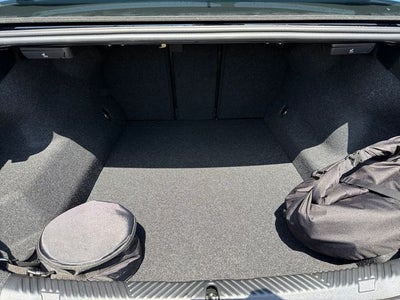 2027 BMW 550e Base
