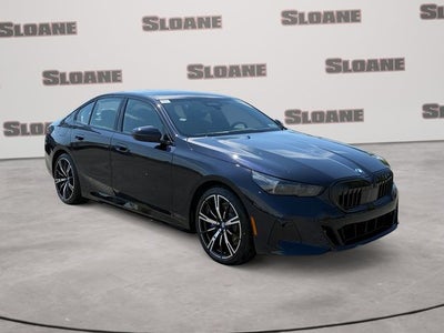 2027 BMW 550e Base