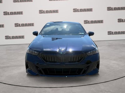 2027 BMW 550e Base