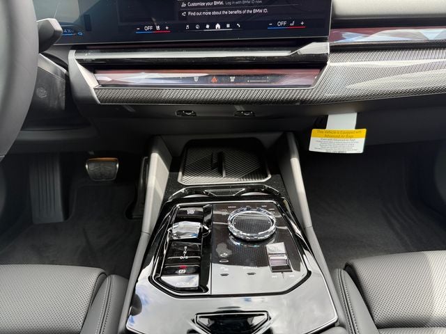 2027 BMW 5 Series 550e xDrive