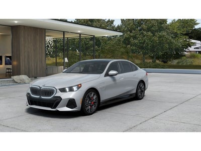 2027 BMW 550e Base