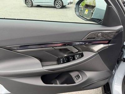 2027 BMW 5 Series 550e xDrive