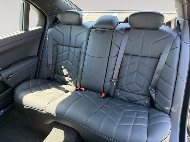2026 BMW 7 Series 750e xDrive